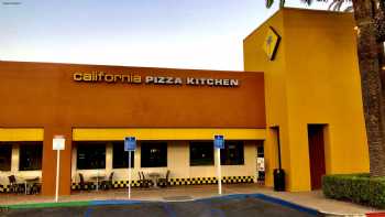 California Pizza Kitchen at Tustin