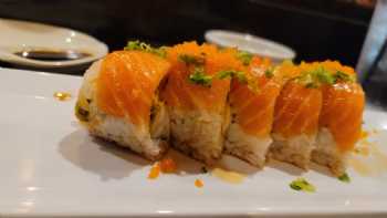 San Chome´ Sushi & Asian Cusine