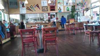 Fresh Start Cafe