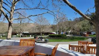 The Vineyard Table and Tasting Lounge