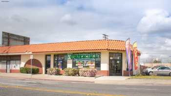 Guayabal SalvadorIan Restaurant and SB