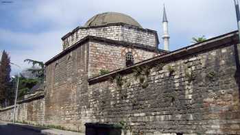 Şeyhülislam Hayri Efendi İlkokulu