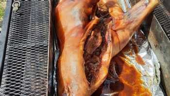 Mark's Pig Roasting & Catering