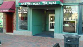 Saylor's Front Street Pizzeria