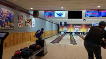 E-Lanes Sports Bar & Bowling