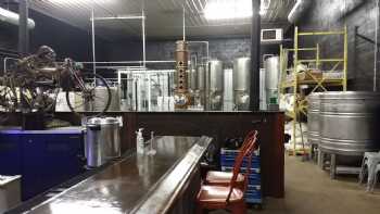 Gull Lake Distilling Company