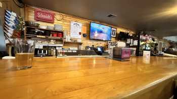 Schmidts Corner Bar & Grill