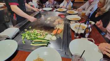 Ukai Hibachi Grill & Sushi Bar Woodlake