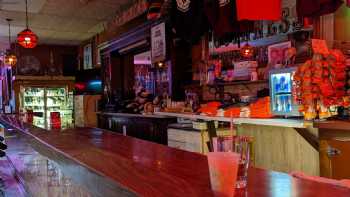 Jack's Tee Pee Bar