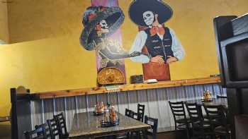 Los Primos Mexican Bar and Grill