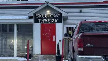 Skeetown Tavern