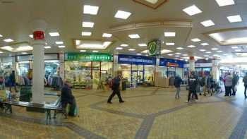 St John's Shopping Centre