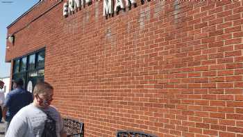 Ernie's Market