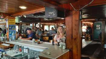 Long Lake Bar & Grill