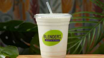 Blenderz Smoothies, Bowls & Panini's - Mio, MI