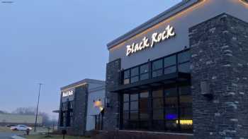 Black Rock Bar & Grill - Utica