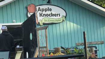 Apple Knockers Ice Cream Parlor