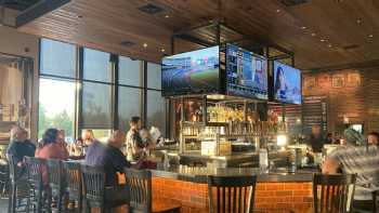 BJ's Restaurant & Brewhouse