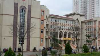 İstanbul Büyükşehir Şehit Şerife Bacı Çok Programlı Anadolu Lisesi