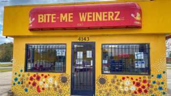 Bite-Me Weinerz