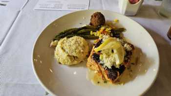 Sassafras Southern Bistro