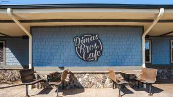 Dimas Brothers Cafe