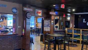 Amora Sports Bar and Grill