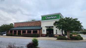 O'Charley's Restaurant & Bar