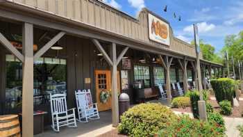 Cracker Barrel Old Country Store