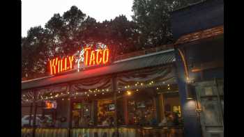 Willy Taco Hub City