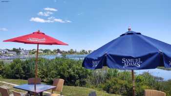 The Salt Marsh Pub & Raw Bar