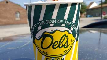 Del's Lemonade