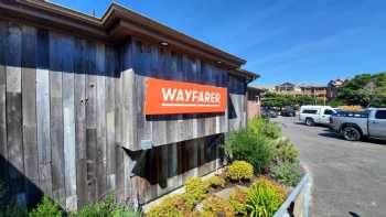 The Wayfarer Restaurant and Lounge