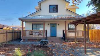 Carlton Modern Farmhouse