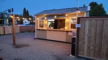 Coburg Greenhouse Food Truck Plaza