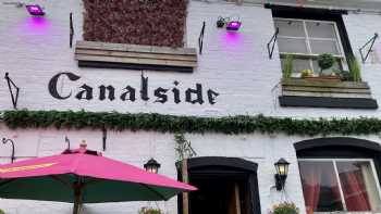 Canalside Bar