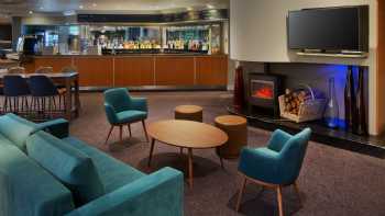 DoubleTree by Hilton Manchester Airport