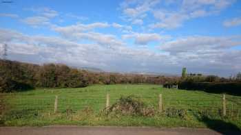 Clawdd Coch Guest House