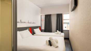 easyHotel Sheffield City Centre