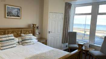 Claxton Hotel - Book Direct for Best Prices