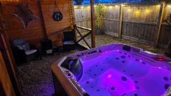 Thorpe Thewles Hot Tub Suites