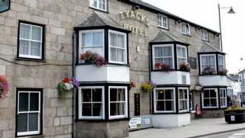 Tyacks Hotel