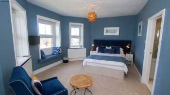 Cliff House Bed & Breakfast Newquay with seaviews - Adults Only