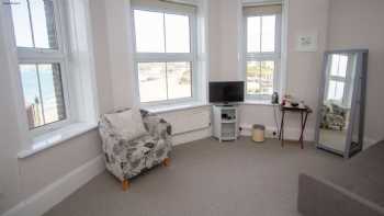 Cliff House Bed & Breakfast Newquay with seaviews - Adults Only