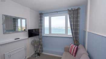 Cliff House Bed & Breakfast Newquay with seaviews - Adults Only