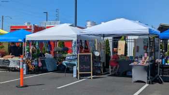 Fairview Sunday Market