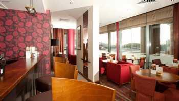 Premier Inn Belfast Titanic Quarter hotel