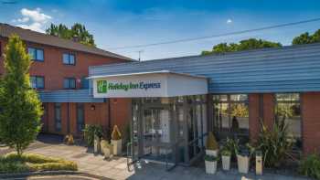 Holiday Inn Express Preston - South, an IHG Hotel