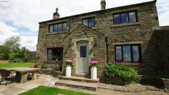 Quarlton Fold Farm Bed & Breakfast