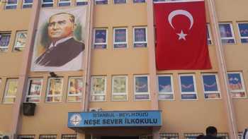 Neşe Sever. İLKOKULU